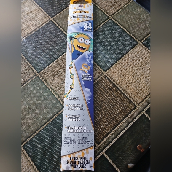 Minions Other - Minions Kite - Yellow and Blue